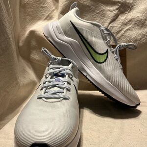 Nike Downshifter 12 -summit white, lime blast & white colorway, size: W:8.5 M:7